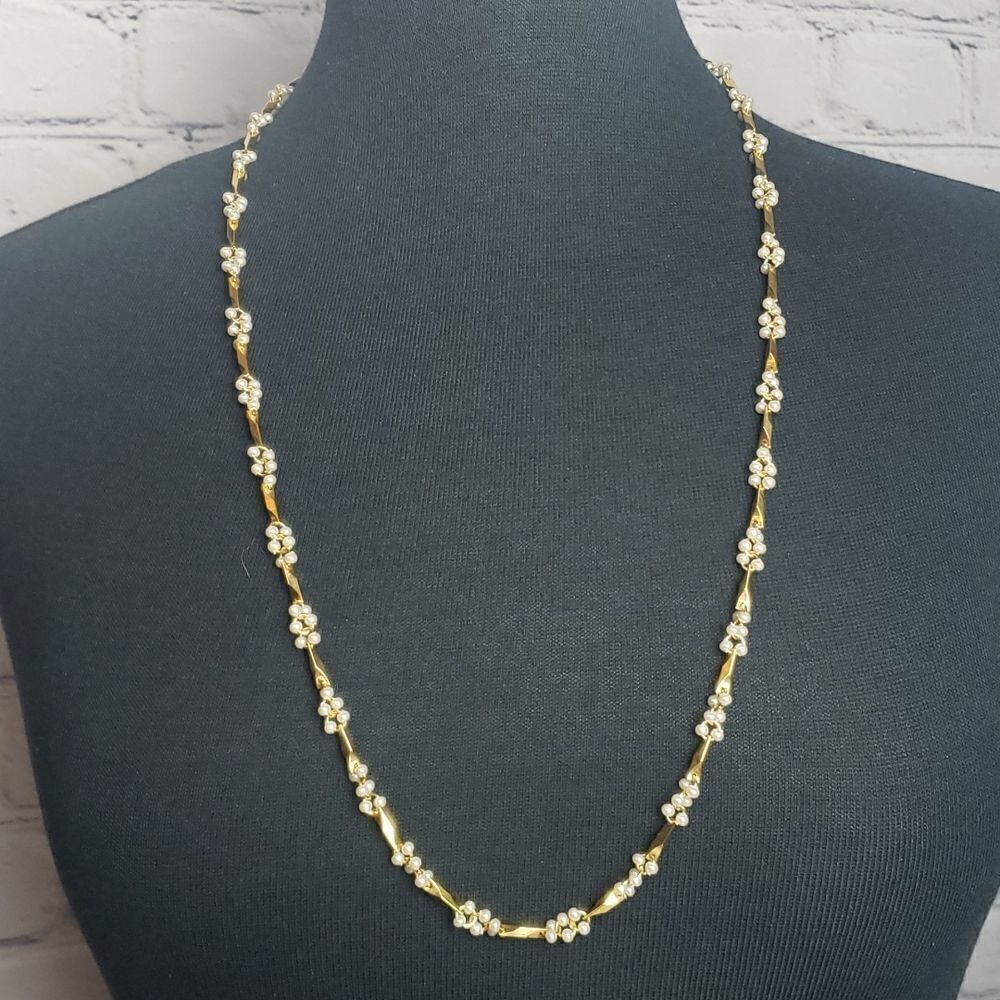 Vintage Faux Pearl Necklace